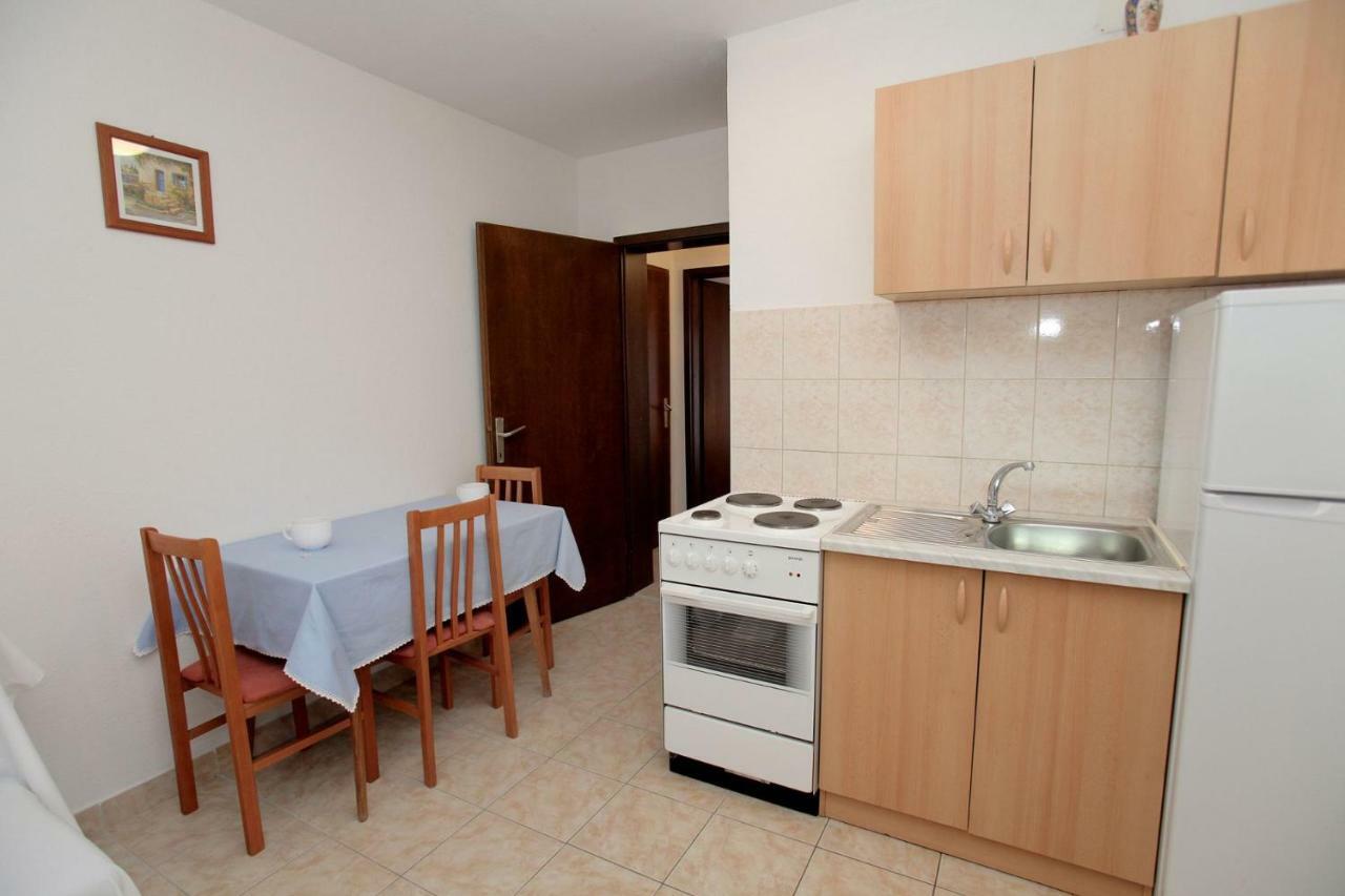 Apartments Maja - Sea View Трогир Экстерьер фото