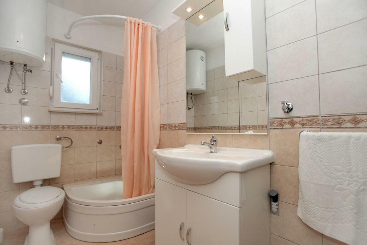 Apartments Maja - Sea View Трогир Экстерьер фото