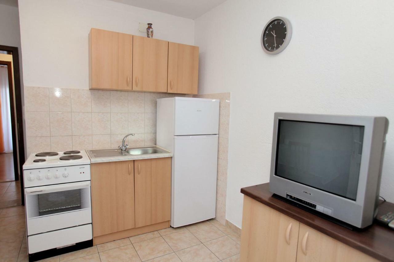 Apartments Maja - Sea View Трогир Экстерьер фото